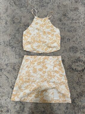 Abercrombie & Fitch Linen White and Pale Yellow Floral Skirt Set